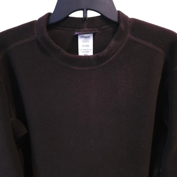 Patagonia Men's Black Sweater - Picture 2 of 8
